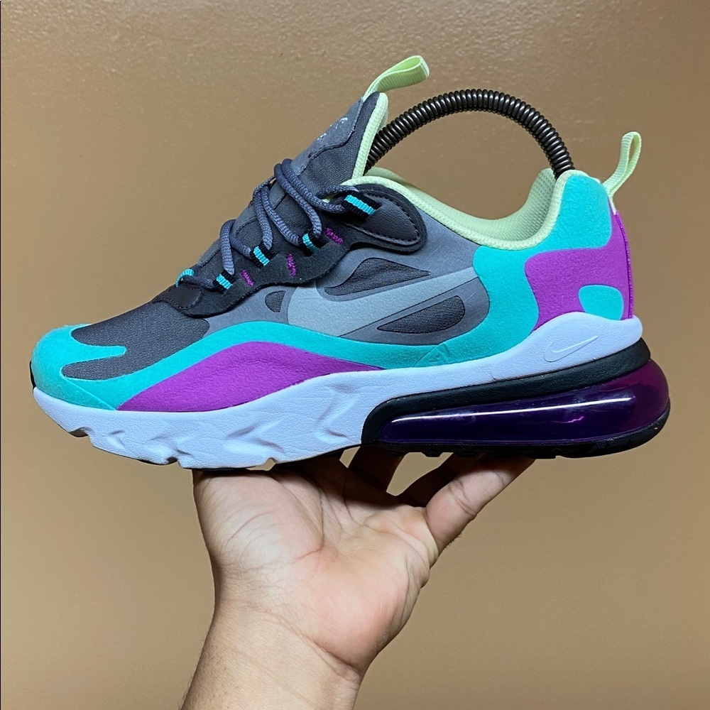 Nike Air Max 270 React Women’s Running Sneakers Gunsmoke Aurora SZ 8 BQ0103-007 - Picture 6 of 16
